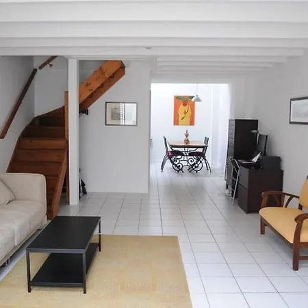 Duplex بياريتز